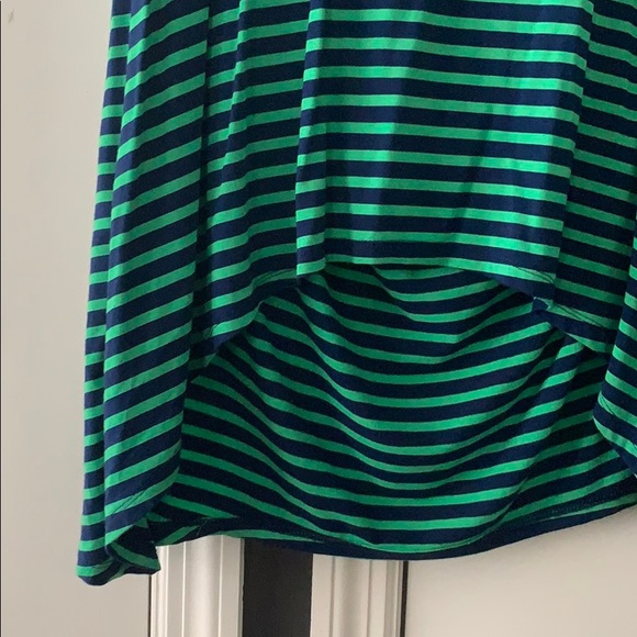 BCBG open back high/low t-shirt - Picture 3 of 4